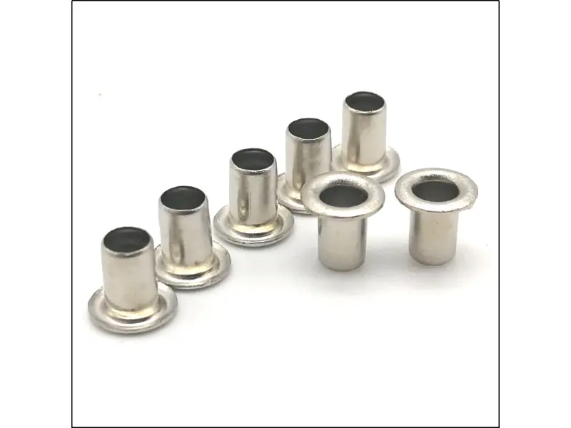 Miért használunk fűzőlyuk-acélt?