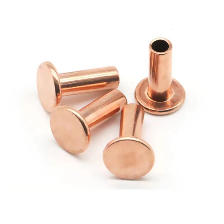 Réz félüreges szegecsek