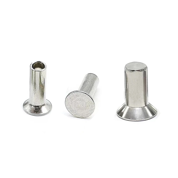 Süllyesztett fejű, félig üreges szegecsek