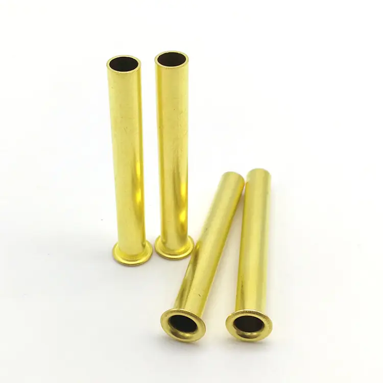 Hosszú tubuláris szegecsek